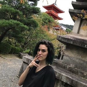 Meet your Posher, Rebekah